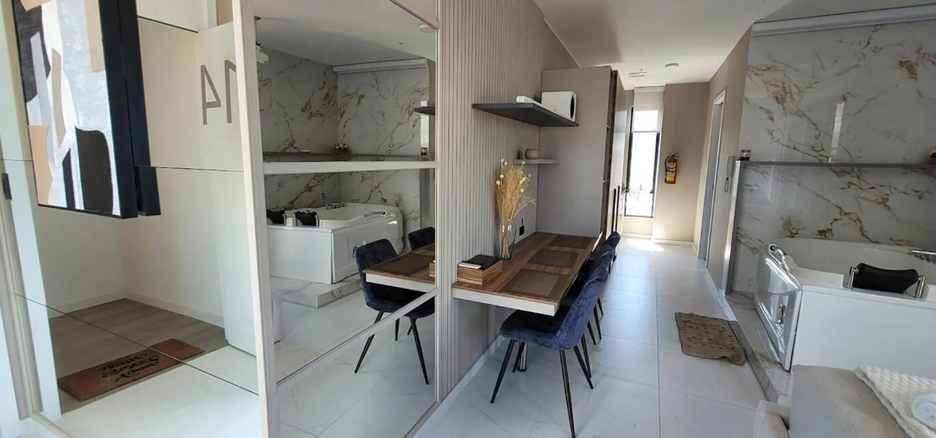 Xoe Mini-Suites And Apartments Quito Ecuador